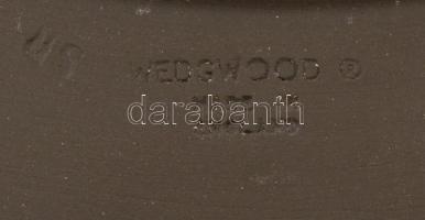 Wedgwood biszkvit porcelán dísztál, jelzett, kopásnyomokkal, d: 23 cm