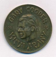 ~1936. Gary Cooper - Kínai Arany Cu reklám érem (34mm) T:2