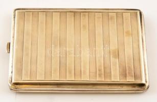 Ezüst (Ag.) cigarettatárca, jelzett, vésett díszítéssel, 11,5×7,5 cm