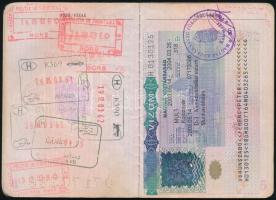 2003 Román útlevél, bebélyegzésekkel, magyarországi tartózkodási engedéllyel és vízummal