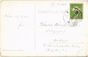 1910 Hatvan, Kossuth park, Római katolikus templom. W. L. (?) Kiadja Jatzkó Lajos (kis sarokhiány / ...