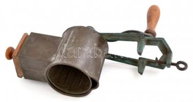 cca 1930 Venus német mákdaráló, fém-fa, kopott, 30×16 cm