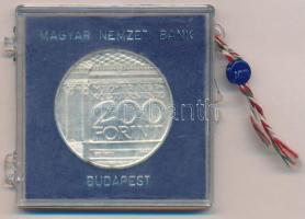 1977. 200Ft Ag "Nemzeti Múzeum" eredeti, sérült, plombált MNB tokban T:BU kis patina
Adam...