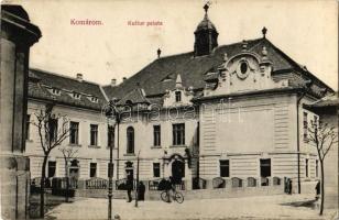 1914 Komárom, Komárno; Kultúrpalota, kerékpáros. Kiadja Czike Dénes / Palace of Culture, man with bicycle (EK)