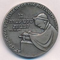 Izrael 1961. "Bar-micvó" jelzett Ag emlékérem (30,06g/0.935/35mm) T:2 
Israel 1961. "...