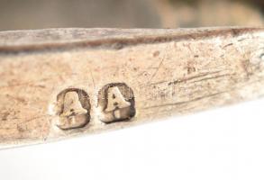 Ezüst(Ag) zománcozott medál, jelzett, 4×2,5 cm, bruttó: 10 g