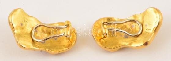 18k arany fülbevaló klipsz 2 nagyobb (0,46K) és 8 kisebb (0,26K) gyémánttal 15,57 g Dobozában, certi...