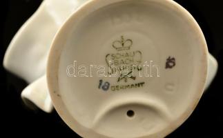 Schaubachkunst porcelán táncoslány, kézzel festett, jelzett, kis kopásnyomokkal, m: 15 cm