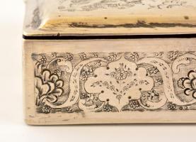 Antik ezüst (Ag.) szivartartó, poncolt, jelzett, 13,5×8 cm, nettó: 267 g