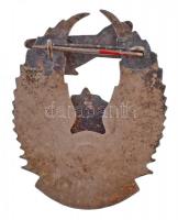 ~1957-1989. "A Polgári Légiforgalom Kiváló Dolgozója" ezüstözött, részben zománcozott jelv...