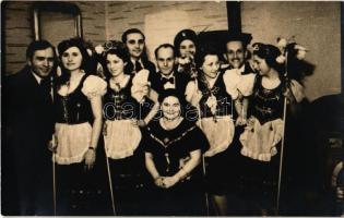 Énekkar, kórus (?) csoportképe, népviselet / choir, traditional costumes, folklore, group photo