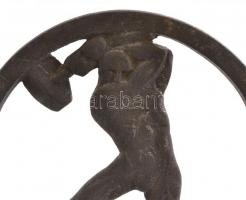Tanácsköztársaság idején készült fém, munkást ábrázoló embléma, dísz. 18 cm