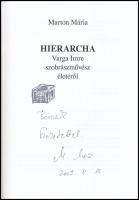 Marton Mária: Hierarchia. Varga Imre szobrászművész életéről. Bp.,2009, Könyvmolyképző Kiadó. Fekete...