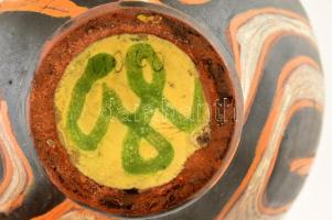 Gorka Lívia (1925-2011): Narancs-fekete.fehér váza. Festett, mázas kerámia, jelzett, Hibátlan. m:12 ...