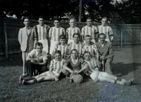 cca 1940-es években készült 17 db vintage üveglemez negatív, a kiskunfélegyházi Marika fotóműterem h...