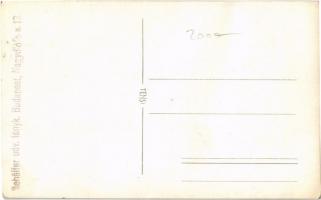 1943 Budapest VII. Lóversenypálya, kísérleti verseny, ügető. Schäffer udv. fényképész felvétele. pho...