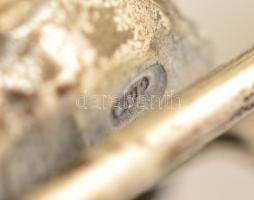 Ezüst(Ag) miniatűr lovas ügető, jelzés nélkül, 7×3 cm, nettó: 25,7 g