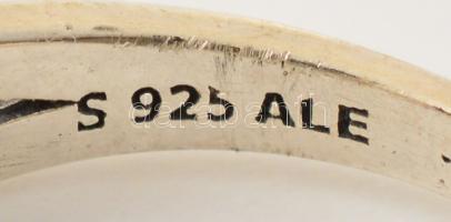 Ezüst(Ag) kövekkel díszített Pandora gyűrű, jelzett, méret: 55, bruttó: 2,2 g