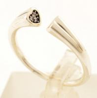 Ezüst(Ag) Pandora szívecskés gyűrű, jelzett, méret: 54, bruttó:2,4 g