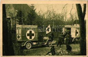 1918 Osztrák-magyar katonai mentőautó / Sanitäts-Autokolonne 1915. Weltkrieg 1914-16 Feldpostkarte 24. / WWI K.u.k. Red Cross military ambulance K.u.K. Feldpostamt 423. (fa)