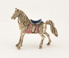 Ezüst(Ag) miniatűr ló, jelzett, 4,5×4 cm, bruttó: 17,8 g