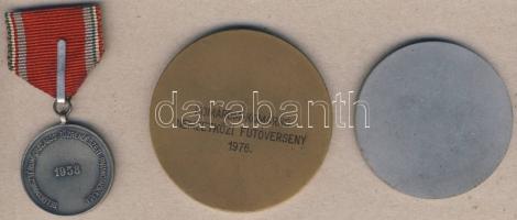 1958. "Önkéntes tűzoltói szolgálatért" kitüntetés szalaggal + 1963-64. "Eredményes Pr...