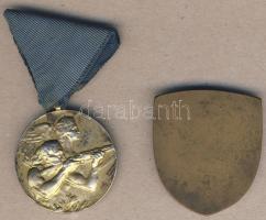 1928. "Move.K.P. háziverseny" díjérme szalaggal + 1937. "Magyar Általános Hitelbank T...