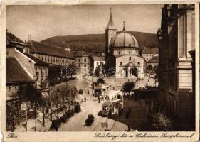 Pécs, Széchenyi tér a Belvárosi Templommal (Dzsámi), villamos, automobil (gyűrődés / crease)