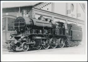 A Magyar Királyi Államvasutak mozdonyai, 3 db modern előhívás, 13×18 cm