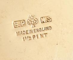 Angol jelzett (E.P.N.S.) ezüstözött alpakka kiöntők (3db) és cukortartó, összesen: 4 db