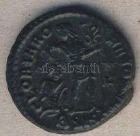 Római Császárság I.Valentinianus 364-375. Bronzpénz T:2/3+