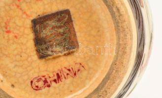 Jelzett kínai díszváza, kézzel festett "Szeladon" mázas, plasztikus díszítésekkel, kopott,...