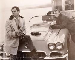 Vose, Ken: The Convertible. An Illustrated Histroy of a Dream Machine. San Francisco, 1995, Chronicl...