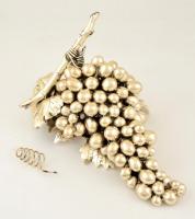 Ezüstözött fém szőlőfürt kisplasztika, jelzett (Marcello Giorgio), spirál rész levált, 31×23×20 cm