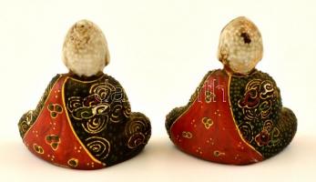 Jelzett japán Buddha figura párban ( 2 db), kézzel festett, kopott, m:6 cm (2×)