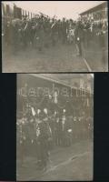 1930. október, Horthy Miklós (1868-1957) kormányzó fogadása pályaudvaron, 2 db fotó, egyik fotó sarkán törésnyom, 13×18 cm
