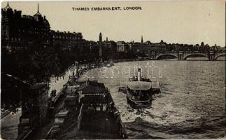 19 db régi európai városképes lap / 19 pre-1945 European town-view postcards