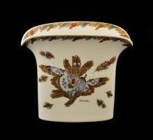 Hutschenreuther madaras váza, részben kézzel festett, jelzett, apró kopás nyomokkal, m:15,5 cm, h:18...