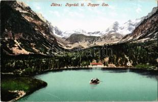 32 db főleg régi magyar és történelmi magyar városképes lap / 32 mainly pre-1945 Hungarian and Histo...