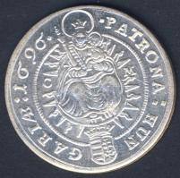 1696. 15kr Lipót Ffm utánverete T:1