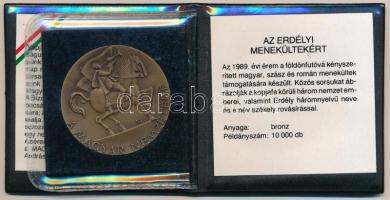 Kiss Nagy András (1930-1997) 1989. "Az Erdélyi Menekültekért" Br emlékérem műbőr tokban ta...