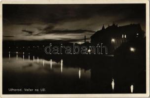 1933 Ungvár, Uzshorod, Uzhorod; Este az Ung folyóval / Vecer na Uzi / Uzh river at night