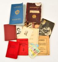 cca 1945-1985 Vegyes okmány tétel,kb. 20 db, közte útlevél, MDP, MKP, MSZMP párttagkönyvek, bérletek, egy-két üdvözlő kártya, képeslap ..stb. Változó állapotban.