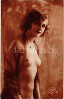 Lady, vintage erotic postcard. Léo 91. (non PC) (fl)
