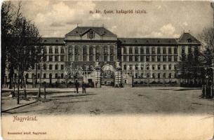Nagyvárad, Oradea; M. kir. honvéd hadapród iskola. Kiadja Sonnenfeld Adolf / K.u.K. military cadet school (EB)