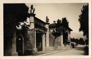 Pallanza, Ingresso della Villa S. Remigio / villa, entrance