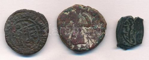 3db klf arab/indiai? rézpénz T:3 3pcs of diff Arab/Indian? copper coins C:F