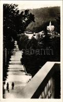1943 Borszék, Borsec; Főúti sétány. Heiter György udvari fényképész eredeti felvétele és kiadása / promenade, street view (gyűrődés / crease)