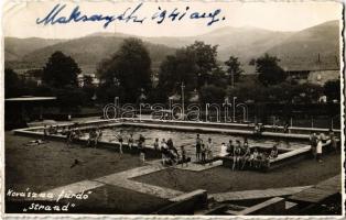 1941 Kovászna, Covasna; strand, fürdőzők, medence / swimming pool, bathing people. photo (Rb)