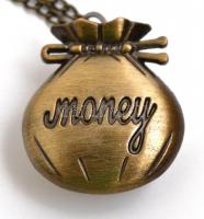 Elemes medálos kis óra lánccal, elemcserér szorul